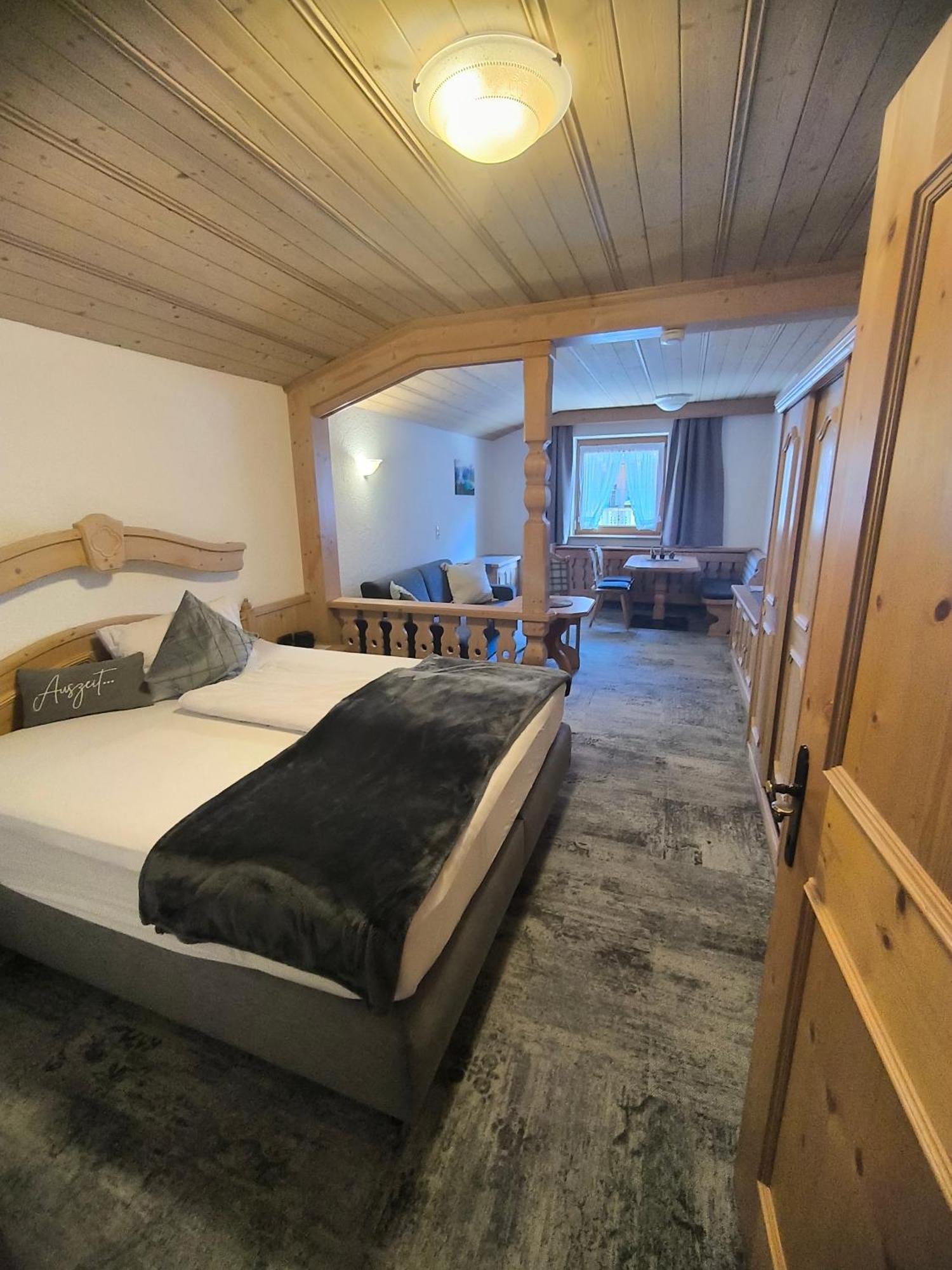 Apparthaus Alpina Pertisau Exteriör bild
